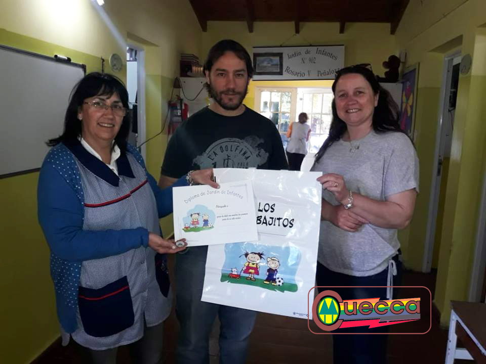 CUECCA ENTREGÓ KITS DE CIERRE DE CICLO LECTIVO AL JARDÍN 902