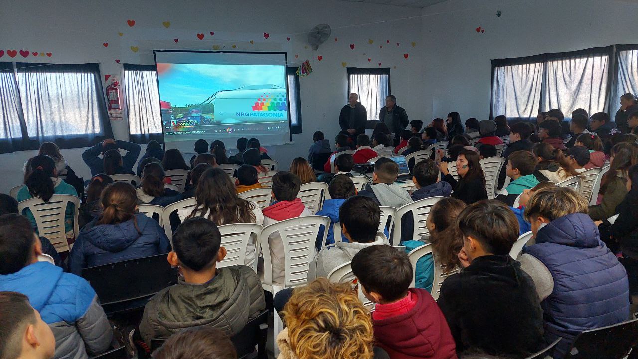 CUECCA PRESENTE EN LA EXITOSA JORNADA POR EL MEDIOAMBIENTE EN CASTELLI